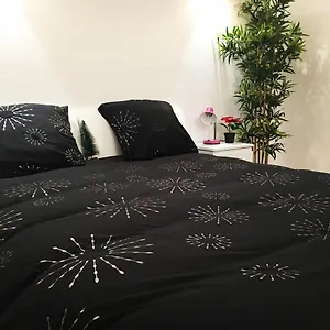  Bed & Breakfast Cosy Near Eiffel Tour